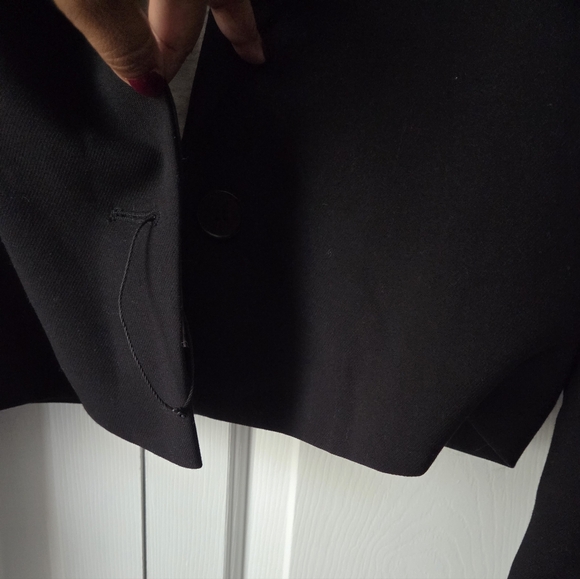 Zara NWOT CONTRASTING HOODED CROPPED BLAZER - Picture 5 of 8